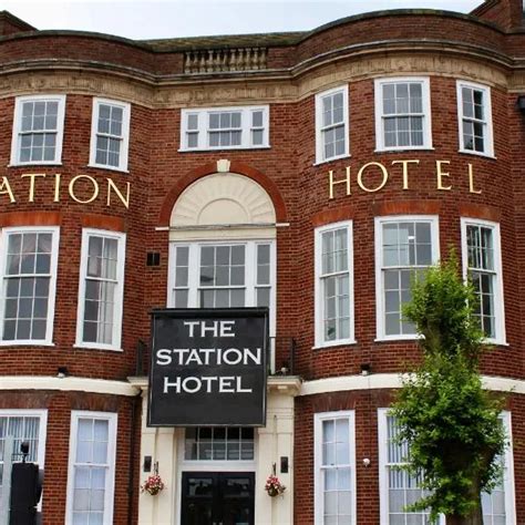 cheap hotels in dudley area